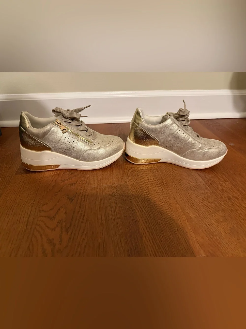 Renato Garini Italy Gold Metallic Hidden Wedge Sneakers Side Zip 36 6